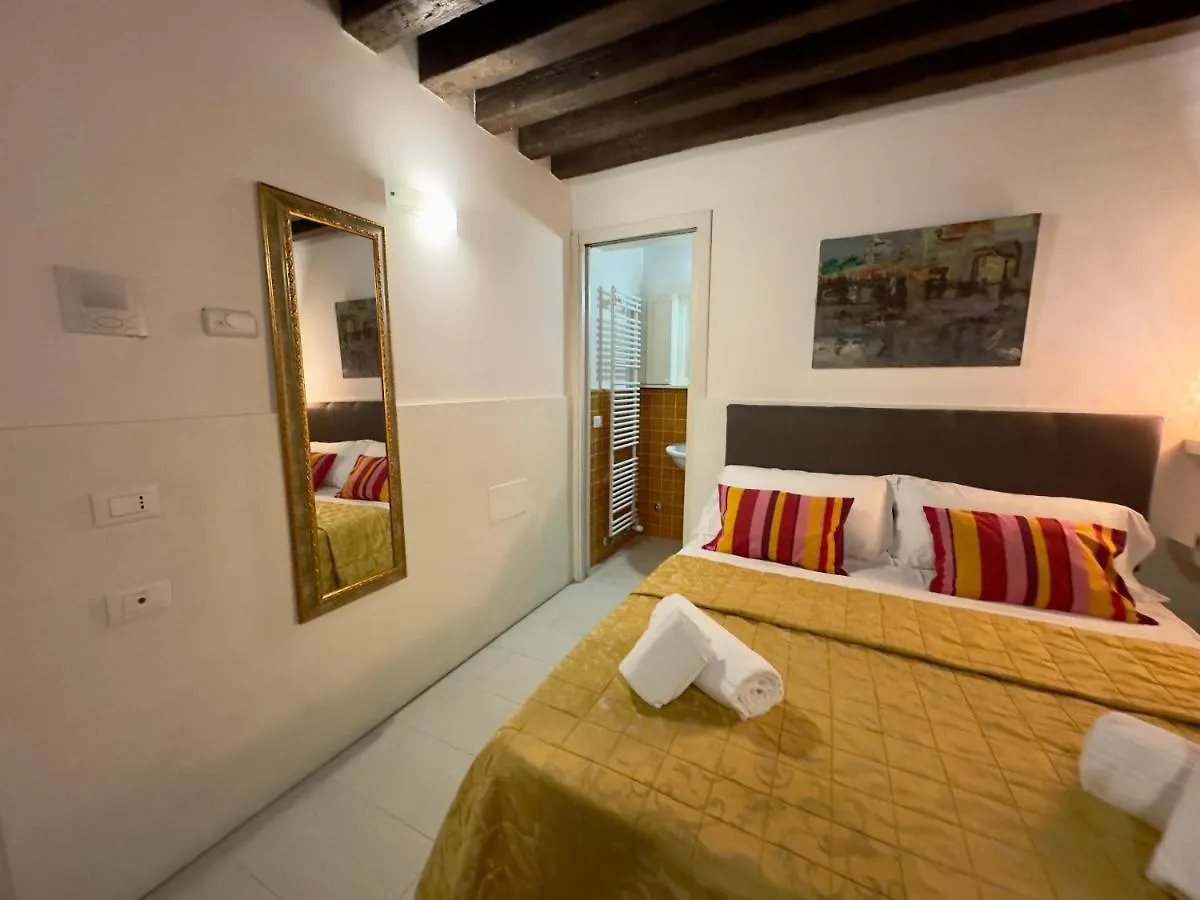 Guest house First Dream Venice Italy